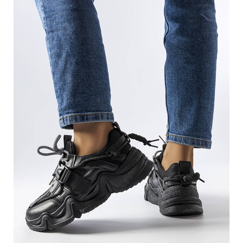 BM Svarta glamorösa sneakers från Desforges 1