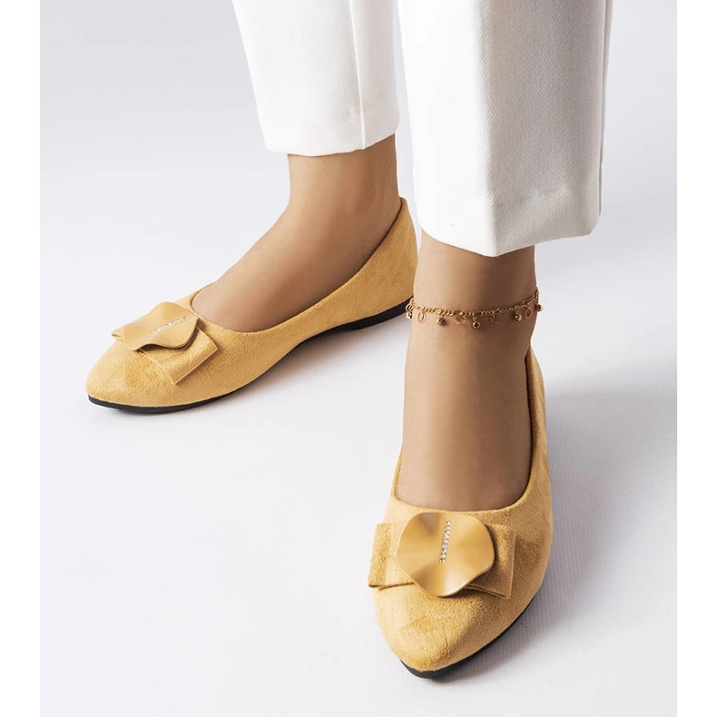 Beige ballerinor dekorerade med Rémy strass 1