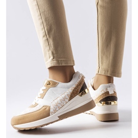 Beige och vita sneakers från Mireault 1