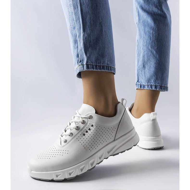 Evento Brodeur vita genombrutna läderskor 1