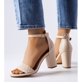 Evento Beige vävda blocksandaler från Oliveirinhas 2