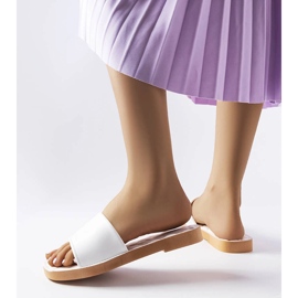 Chatigny vita gummitofflor 1