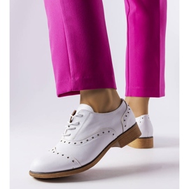 Vita skor LS5379 Vita 1