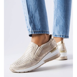 Gyllene openwork wedge sneakers från Vernon 1