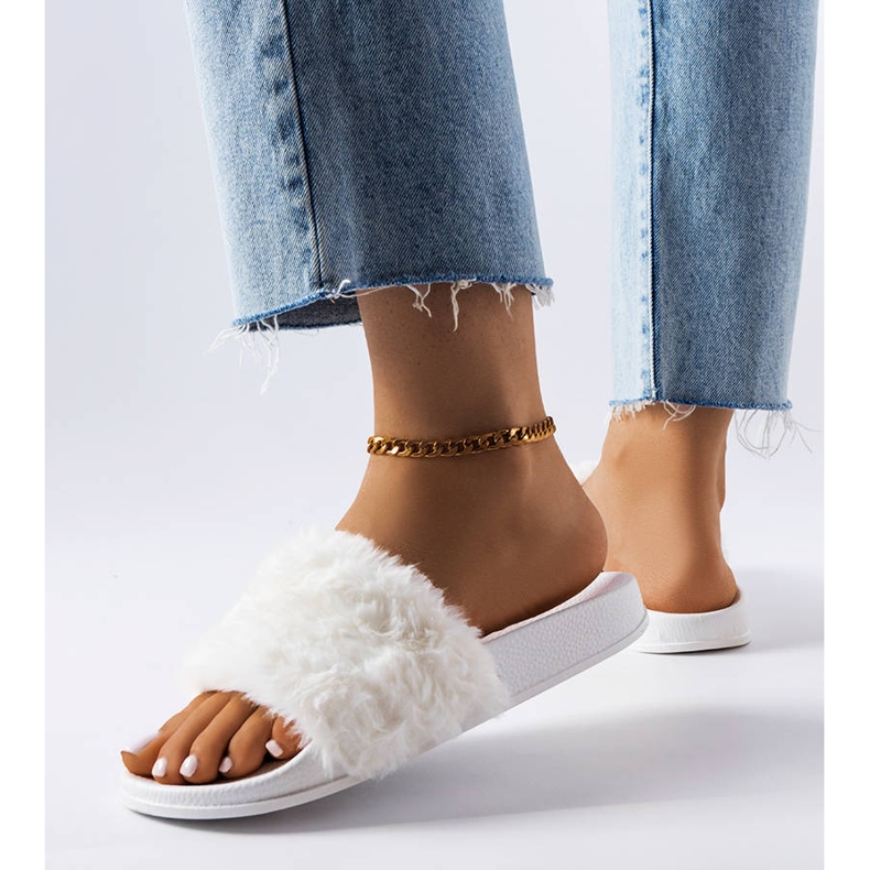 BM Vita diabilder med päls från Raffaele 2