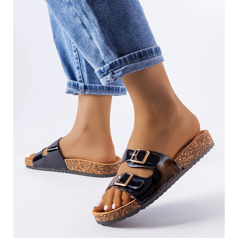 Svarta rutschkanor med korksula från Cincinna 2