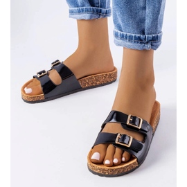 Svarta rutschkanor med korksula från Cincinna 1