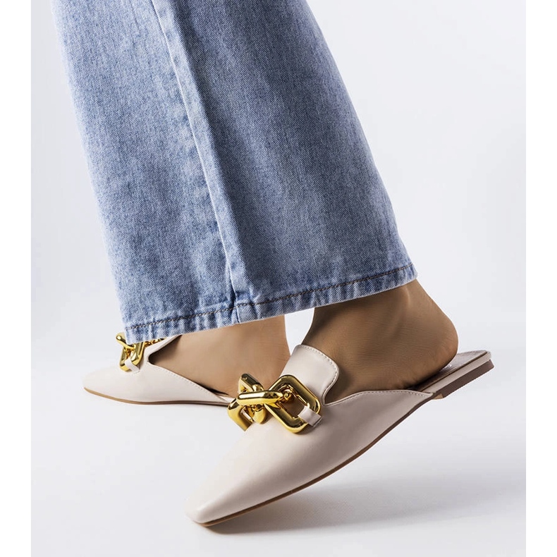 Beige reglage med Hickory-kedja 1