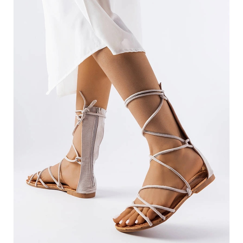 Gråa högklädda sandaler från Heliport 1