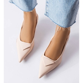 Beiga sandaler med låg klack från Gougeon beige 1