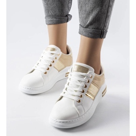 Vita sneakers med beige inlägg från Deans 1