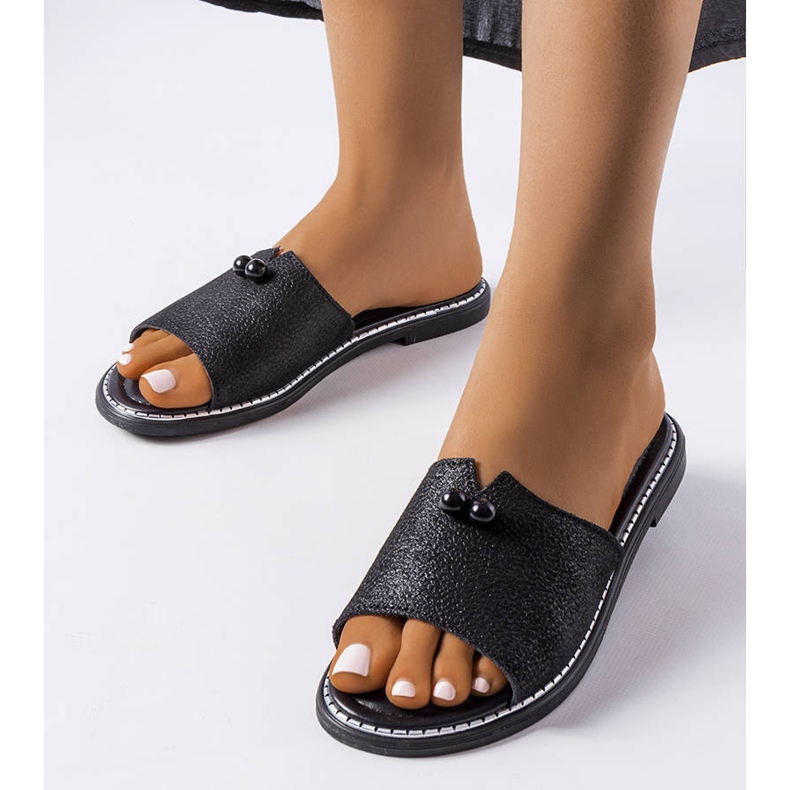 Svarta metallic sandaler med pärlor från Frederi 1