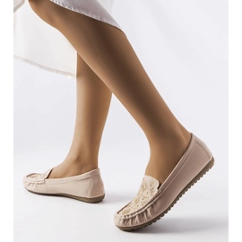Beige loafers dekorerade med Gamache strass 1