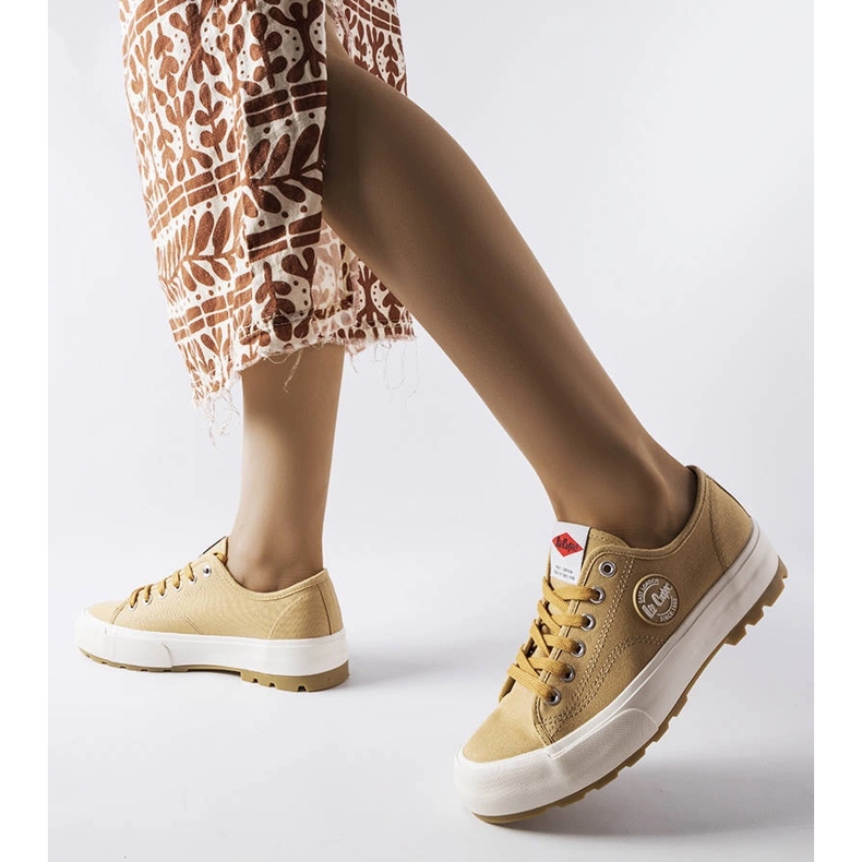 Lee Cooper LCW-23-44-1655L beige sneakers 1