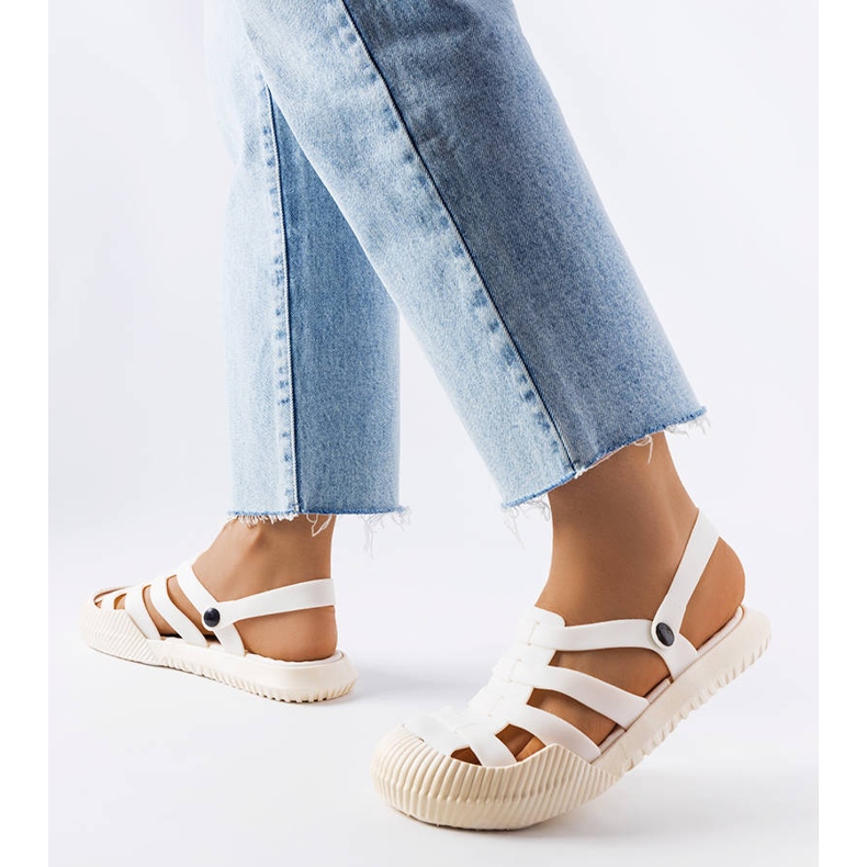 Canton vita gummisandaler 1