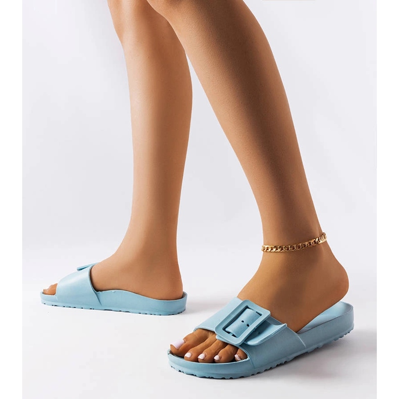 Blå gummireglage med spänne från Nelm 2