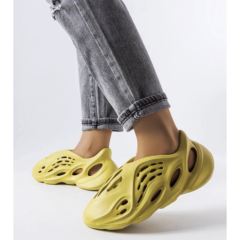 Julienne gröna skumtofflor 1