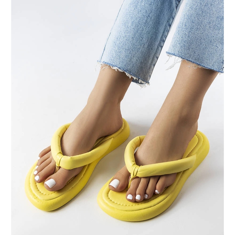 Smithfield gula chunky flip-flops 1