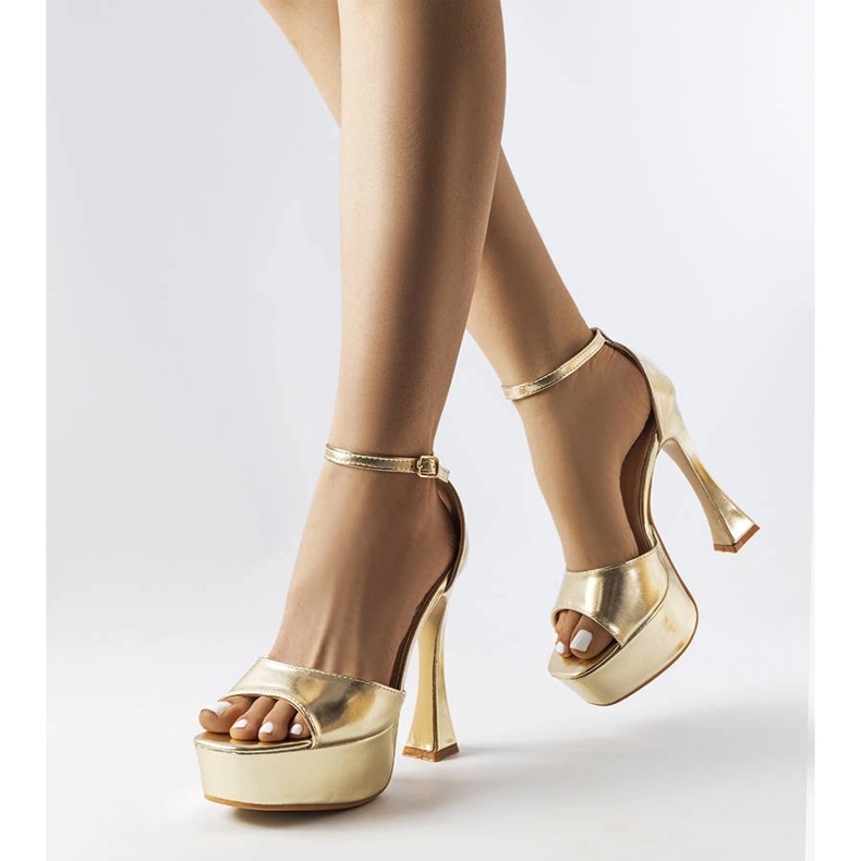 Illinois guld patent höga sandaler gyllene 1