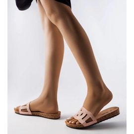 Rosa rutschbanor dekorerade med Lagacé-strålar 2