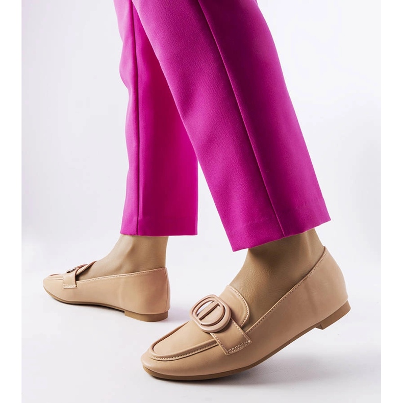 Mörkbeige loafers med spänne från Poissonnier 1