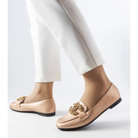 Guld loafers med strass från Neuer gyllene 1