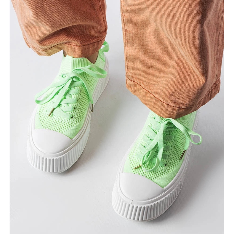 Gröna sneakers med smidig ovandel från Jardine 2