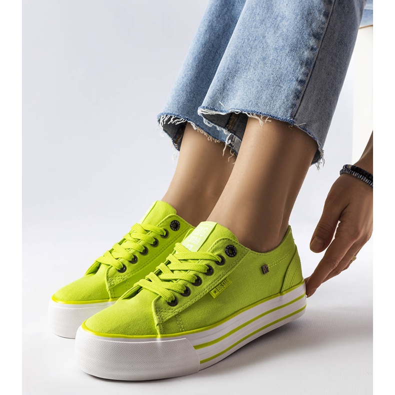Gröna sneakers på plattformen Big Star HH274057 1