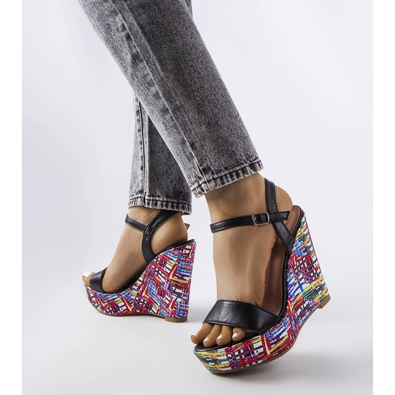 Svarta sandaler från Fairmont 1