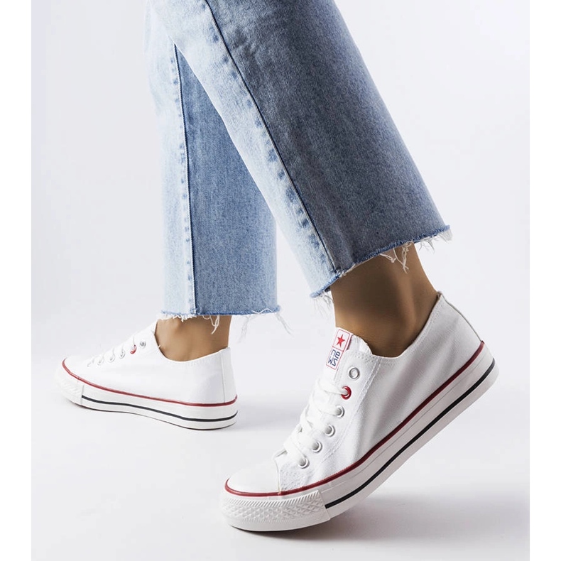 News Catherine sneakers i vitt tyg 1