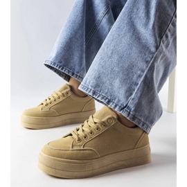 Beiga plattformssneakers från Amathymes beige 1