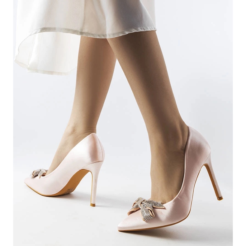 Inna Rosa stift med satinfinish med Madonna-rosett 1