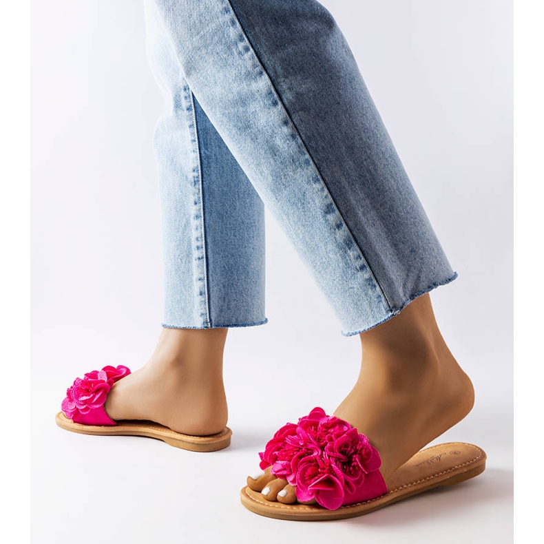 Alfrida rosa tofflor med blommor 2