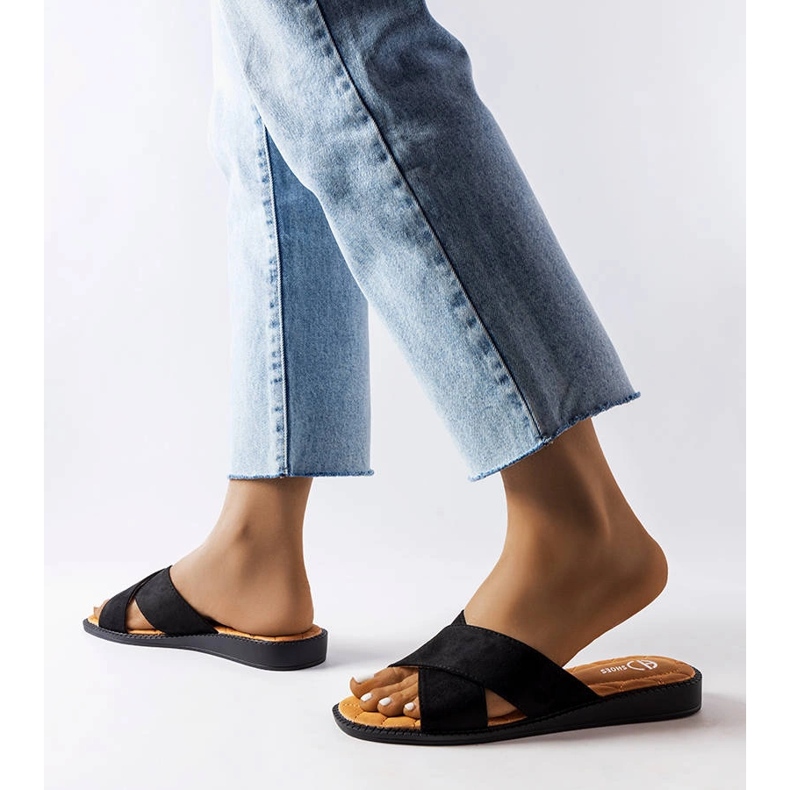 Tiana svarta tofflor 2