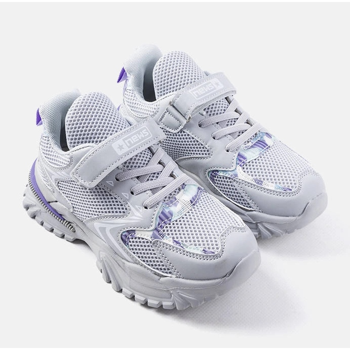 Gråa barnsneakers med kardborreband från Robillard 1