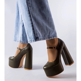 Colle gröna högklackade pumps 1