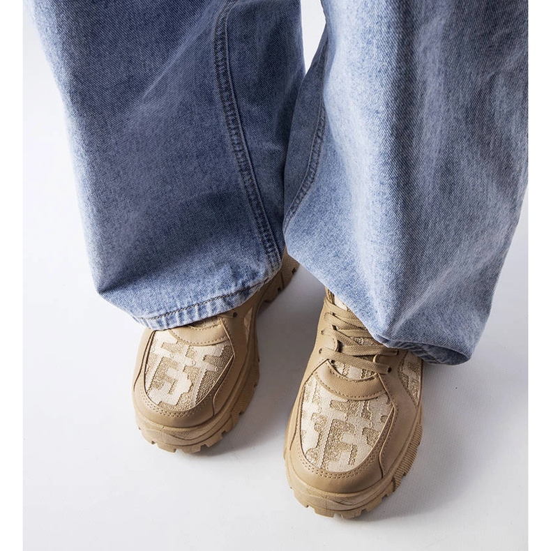 Mörkbeige chunky sneakers 1