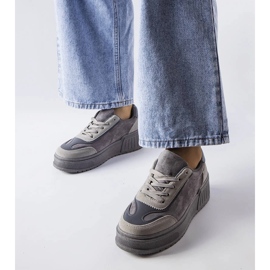 Grå platåsneakers från Fabienne 1