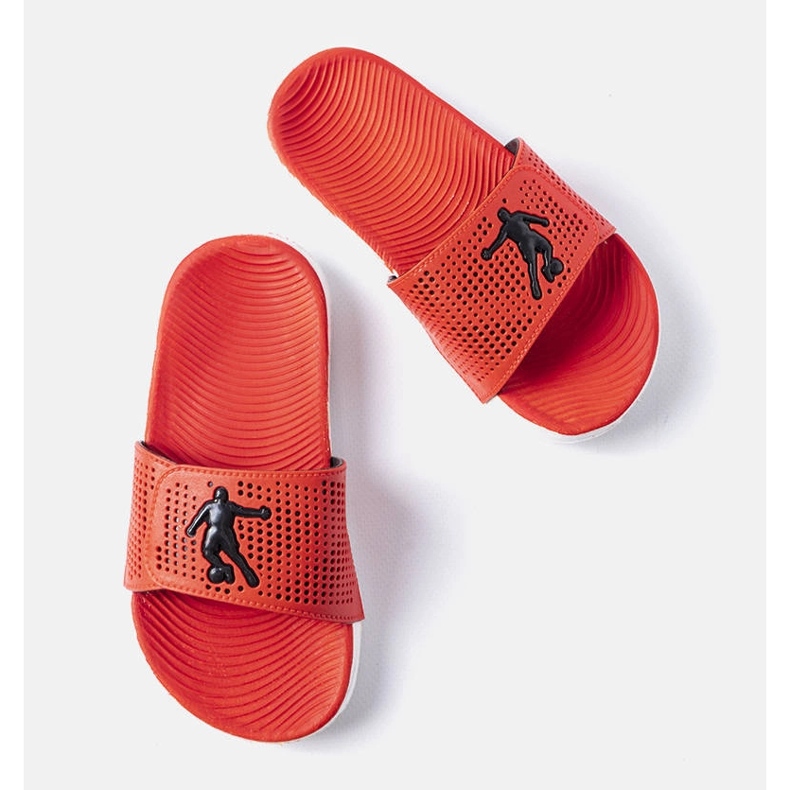 Röda och vita gummitofflor från Aten 1