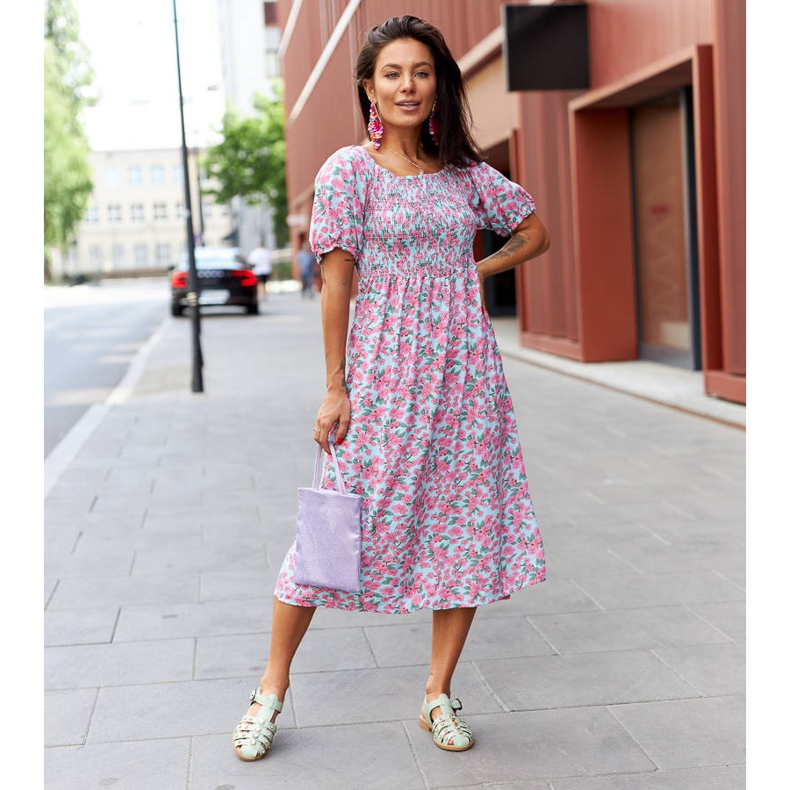 Gröna sandaler dekorerade med strass från Gaetano 1