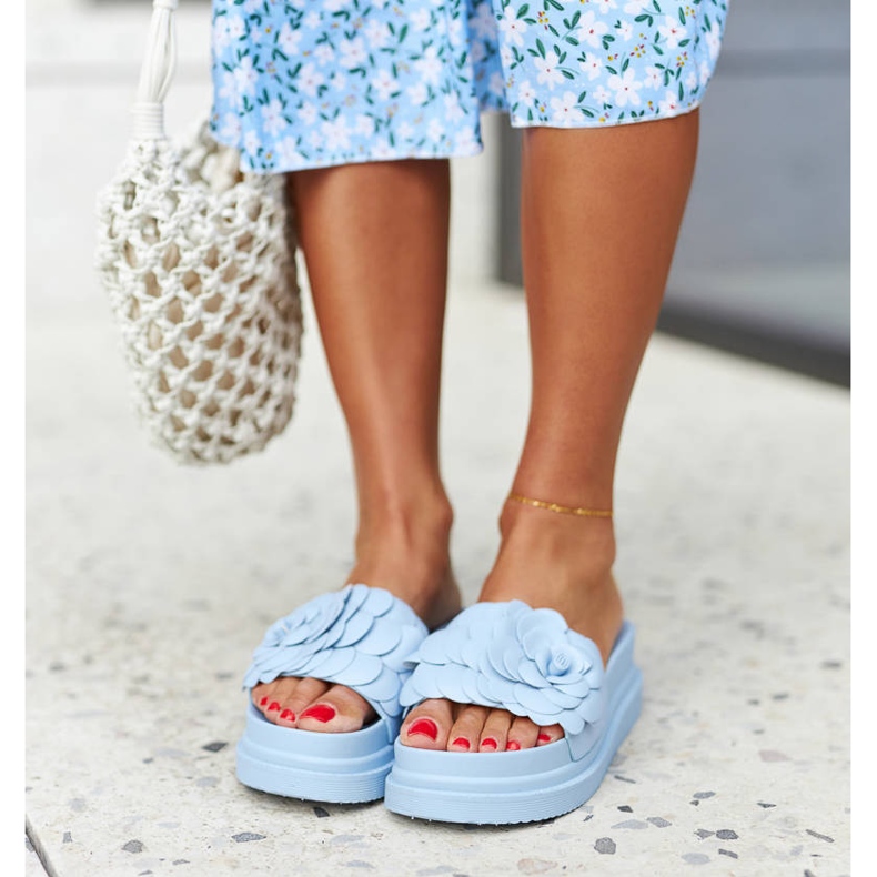 Blå platåsandaler från Mese 1