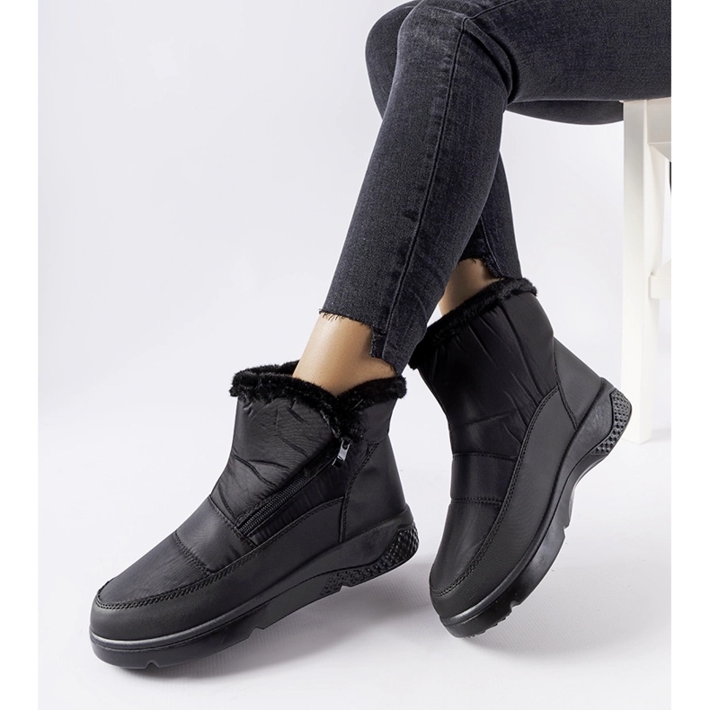 Svarta Judithe-isolerade snöstövlar med dragkedja 1