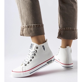 Vita isolerade sneakers Big Star KK274597 1