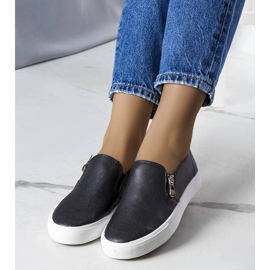 Svarta eco-läder sneakers från Denain 1