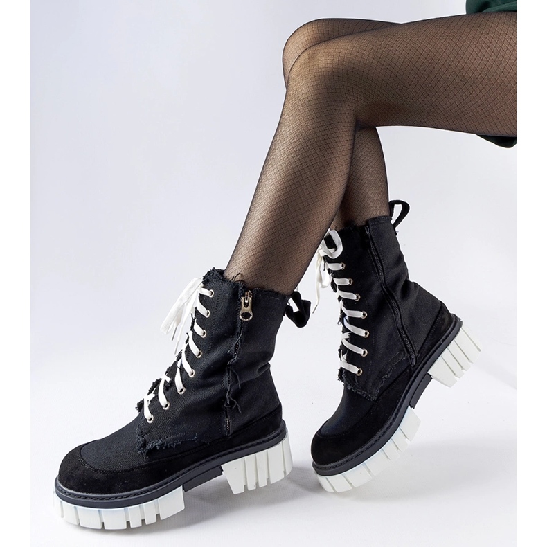 Svarta isolerade Crispiero stövlar 1