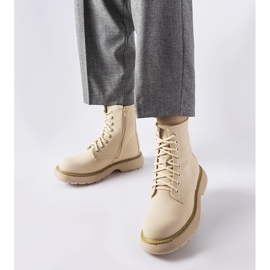 Beige klassiska Benvenuto stövlar 1