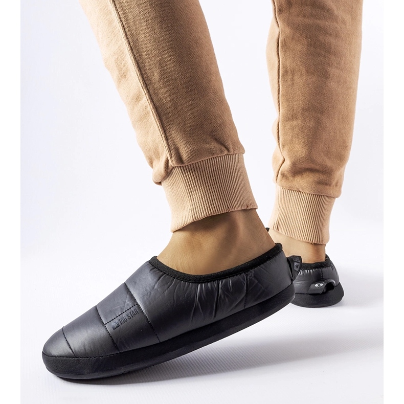 Svarta isolerade tofflor Big Star KK274604 1