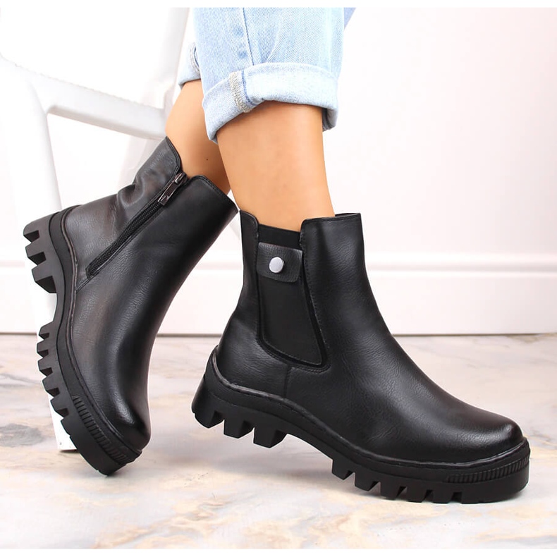 Svarta Potocki isolerade trapetsstövlar för kvinnor med ficka 1