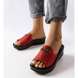 Inna Röda blanka sandaler från Liisa svart 1