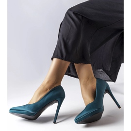 Mörkgröna satinpumps från Silje 1